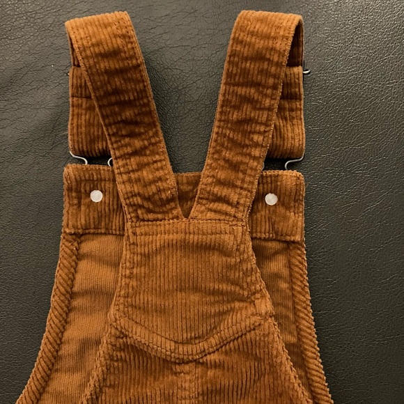 2/$25 Joe Fresh Rust/Brown Adjustable Strap Corduroy Skirt Romper With Pockets - Picture 5 of 6